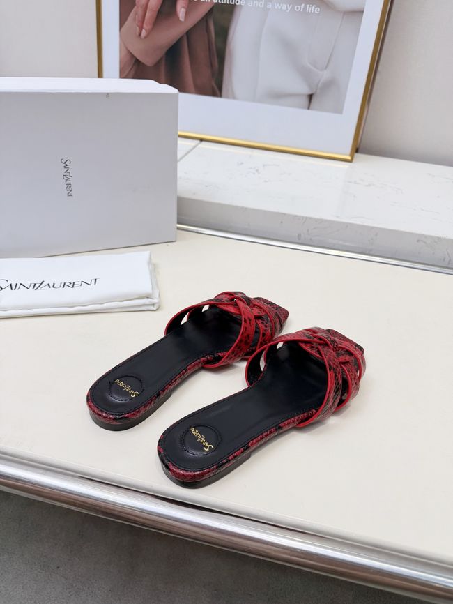Saint Laurent tribute SANDALS in smooth leather 875936-7