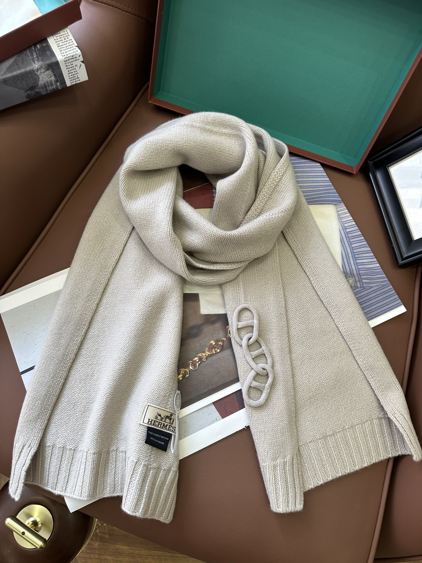 Hermes cashmere Scarf H36118-3 Hermes cashmere Scarf H36118-3