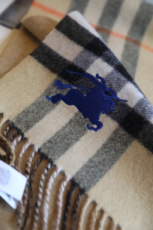 Burberry cashmere scarf BU0031-1 Burberry cashmere scarf BU0031-1