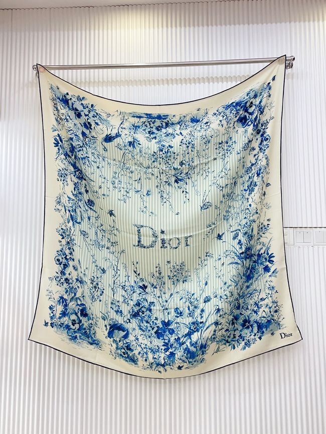 Dior Oblique Shawl Wool and Silk Jacquard I1061-1 Dior Oblique Shawl Wool and Silk Jacquard I1061-1