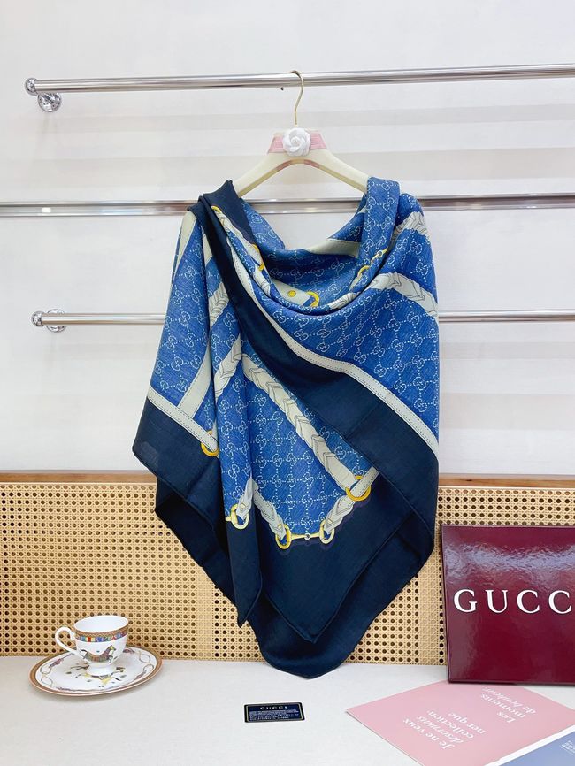 Gucci Shawl Wool and Silk A007HK-1