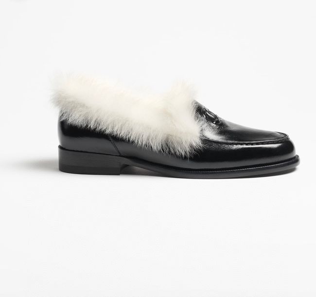 Chanel Moccasins Calfskin G47641-3