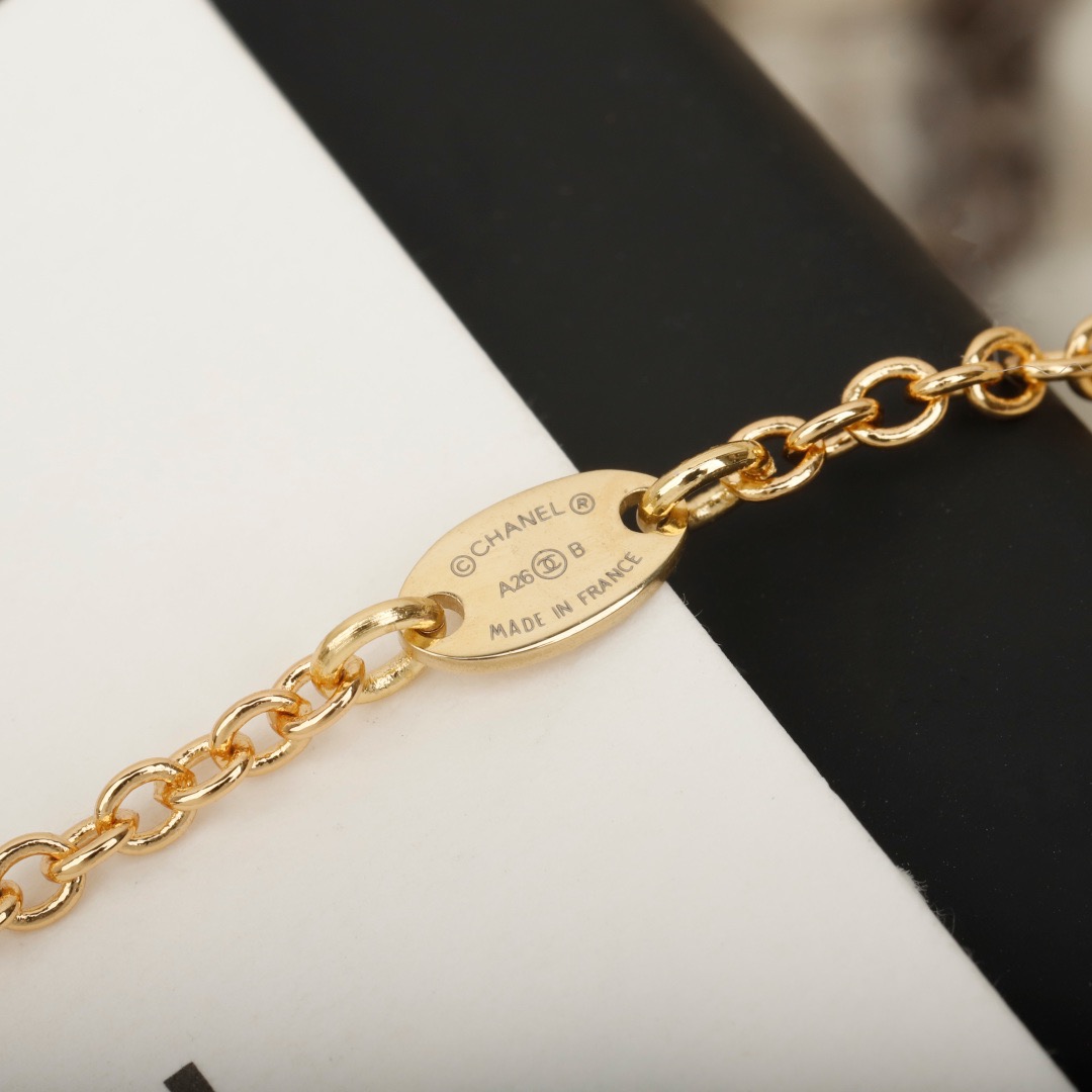 Chanel Necklace EE10024