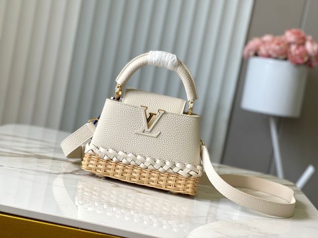 Louis Vuitton Capucines Mini M24977 Ivory