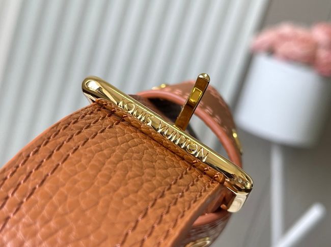 Louis Vuitton New Capucines BB M29609 Mahogany Louis Vuitton New Capucines BB M29609 Mahogany