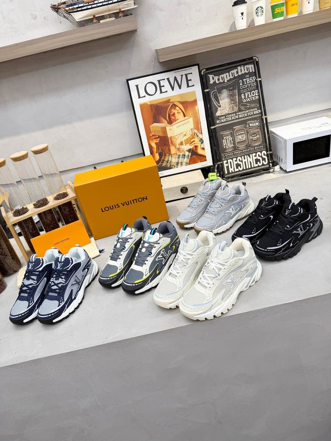 Louis Vuitton Tatic Runner Sneaker 1AKC4L-1